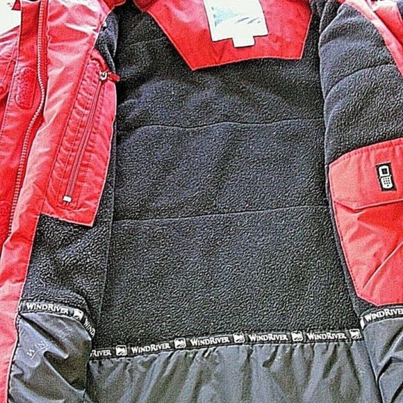 Wind River Jacket Woman's Red Size Large Windbreaker Zip Up Fleece Lined Hooded - Picture 15 of 16